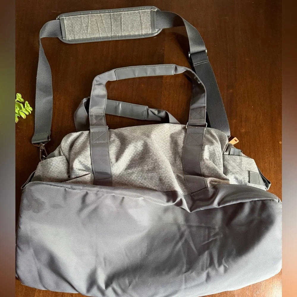 OTF Orange theory Fitness Grey & Orange Duffel Bag